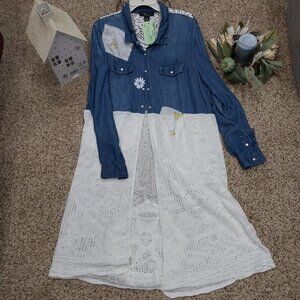 3637 Size XL Riley & James Upcycled Lace Trimed Jean Tunic Duster.